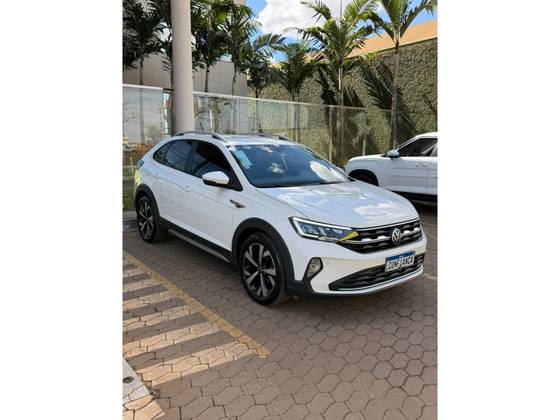 VOLKSWAGEN NIVUS 1.0 200 TSI TOTAL FLEX HIGHLINE AUTOMÁTICO